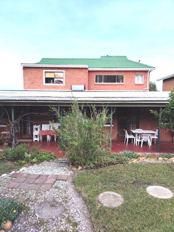 4 Bedroom Property for Sale in Onrus Western Cape